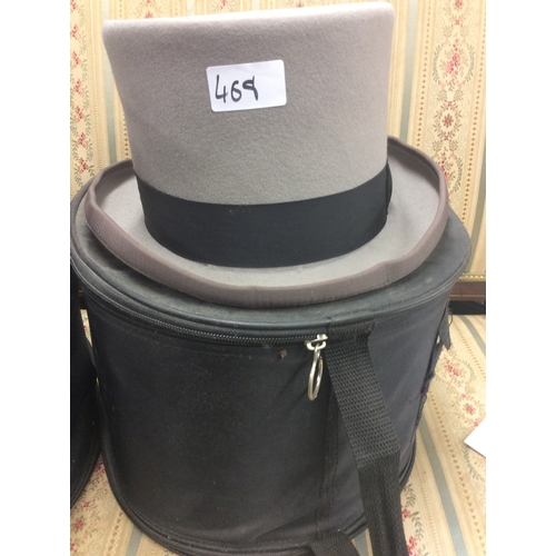 468 - Top hat plus bag.