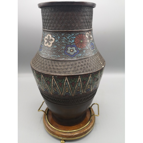 7 - Early 18th century closionne bronze vase .