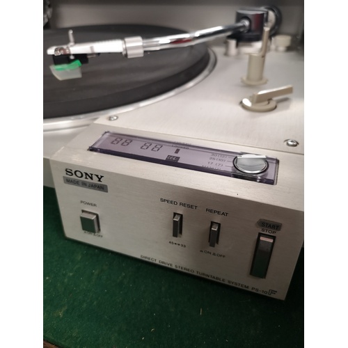 430 - Sony ps-10 turntable .