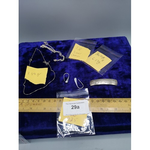 29a - Lot of silver jewellery weights on picture.