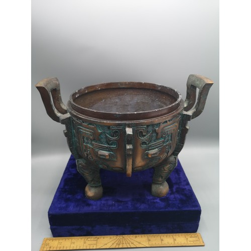 83 - Large Chinese incense burner with cover