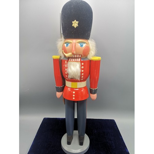 185 - Large nut cracker figure.