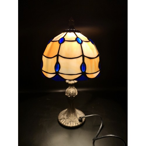 177 - Tiffany style table lamp in working order.