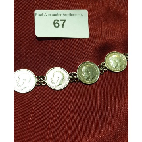 67 - Silver Three Penny Bit Bracelet Dates Ranging From 1911 to 1922 Length 8 Inches 14,3g