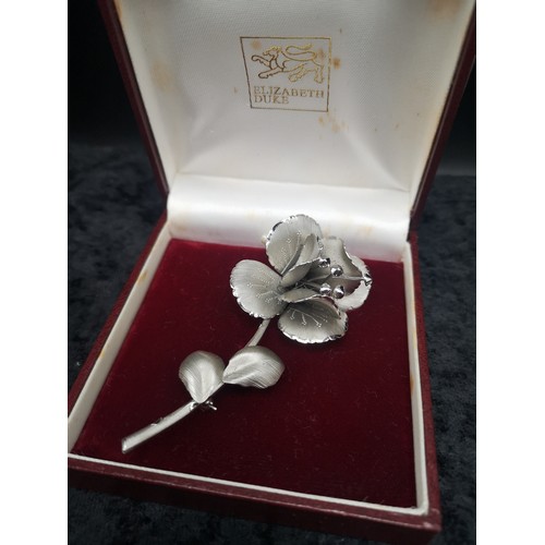 65a - Sterling silver bond Boys  large flower brooch. 15.70 grams.