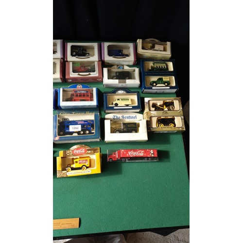 129d - 24 Assorted Models Mint And Boxed
