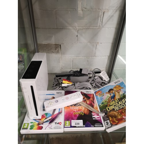 229 - Ninetendo wii with games etc.