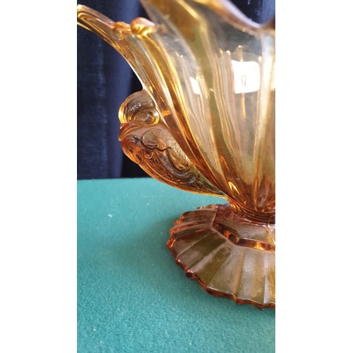 42 - 3 Pieces of art deco Amber glass.