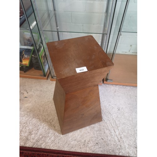 454 - Large wooden pedistal stand.