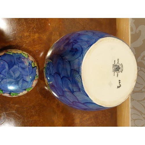 140a - Maling blue thumb print ginger jar with cover .