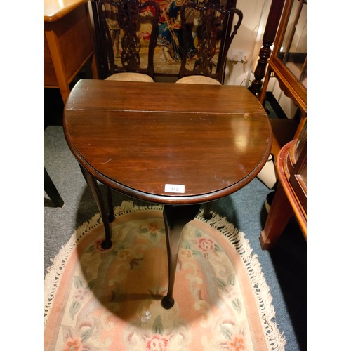 213 - Beautiful Example of a drop leaf table .