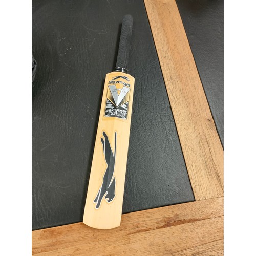 261 - Small Cricket bat signed by Scottish captain 2004 Craig Wright .