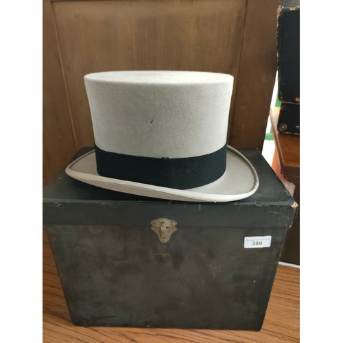 389 - Antique top hat size 7.5 with original box .