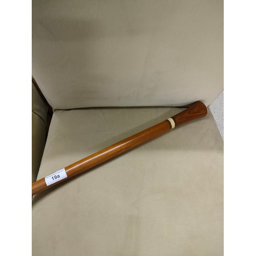 19a - Ornate antique walking Cain.