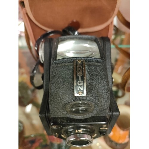 12b - Ensign ful Vue camera .