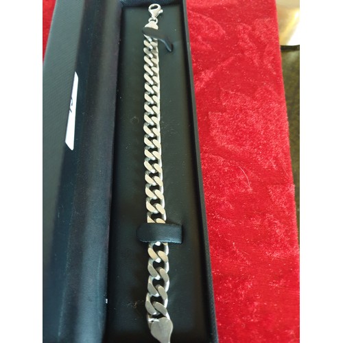 13 - Heavy Good Quality Silver Figaro Bracelet.