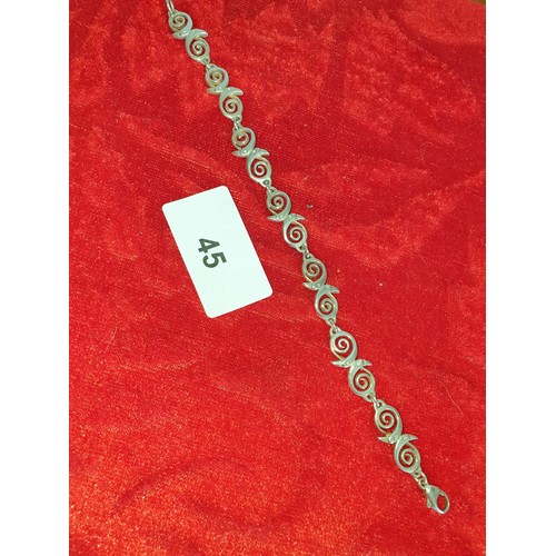 45 - Super Quality Silver Celtic Design Bracelet