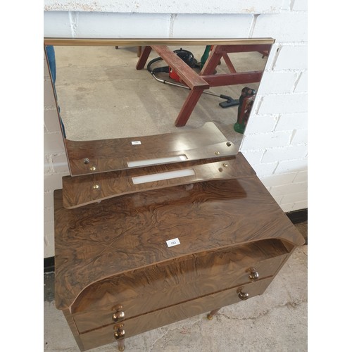 153 - 1970s Retro Dressing Table With Integrated Light On Turned Legs