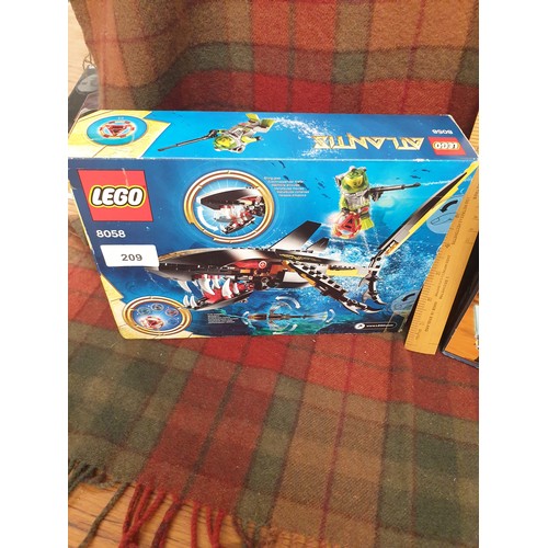 209 - 2 Boxes Lego Star Wars And Atlantis