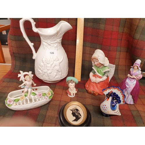 126 - Collection Of Victorian Collectables ect