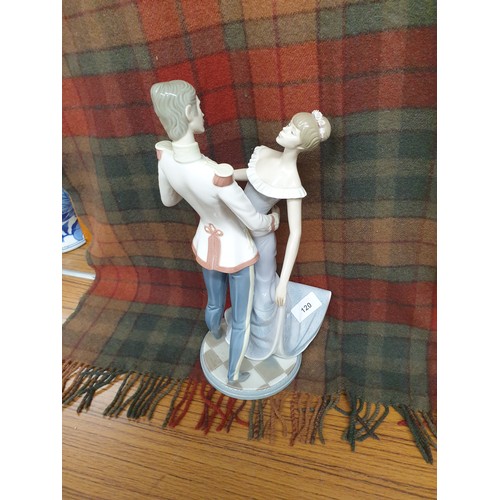 120 - Large Lladro Figure Shall We Dance 36CMS Tall