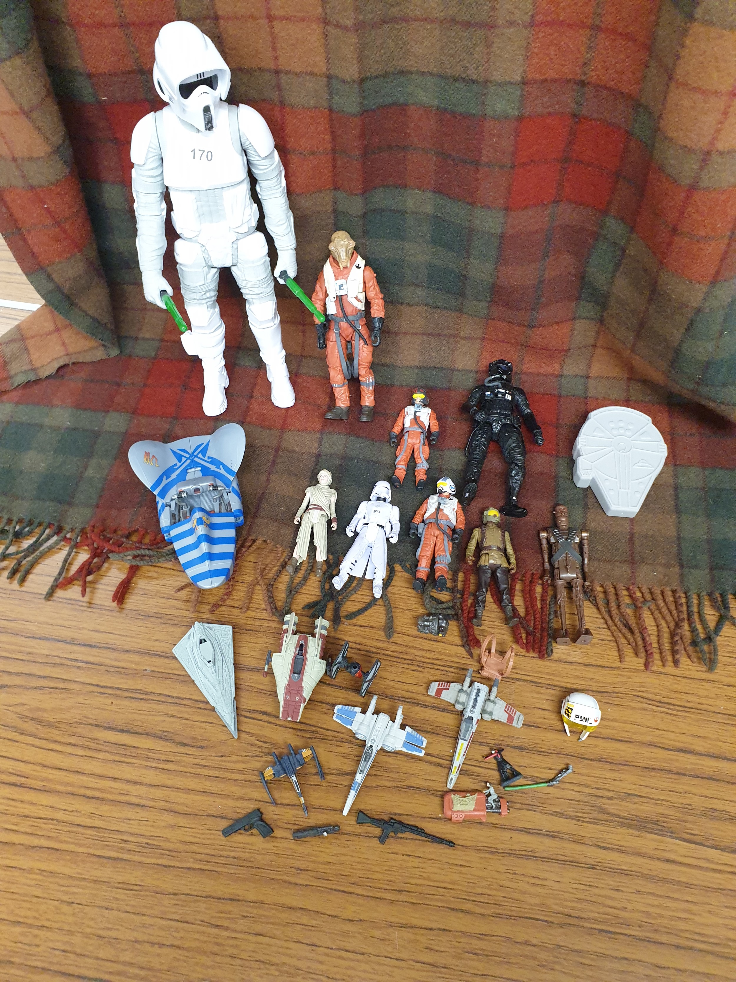 Selection Of Star Wars Figures Ect