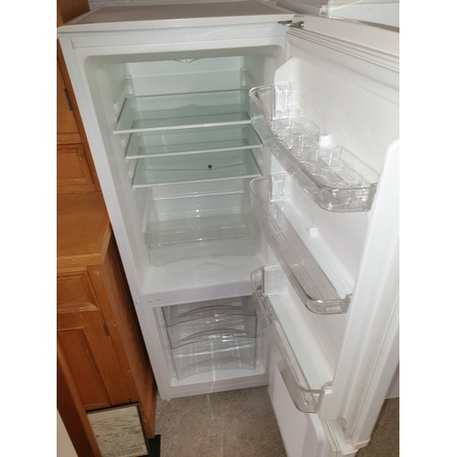 201a - Slimeline Fridge master Fridge Freezer