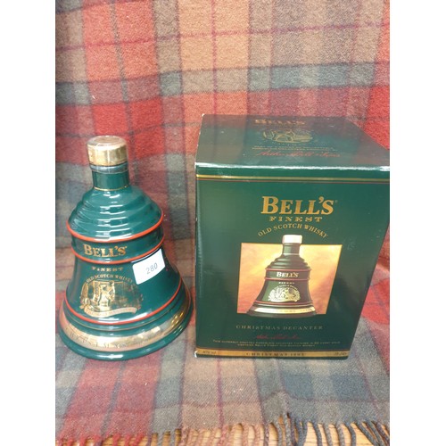 280 - Bells Scotch Whisky Decanter Christmas 1993 Full Sealed And Boxed