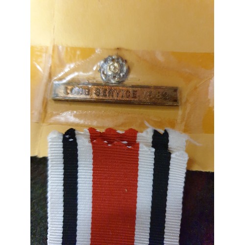 95 - Special Constable 806 Thomas L Watson Long Service Medal And Bar with [Police Buttons And Numbers