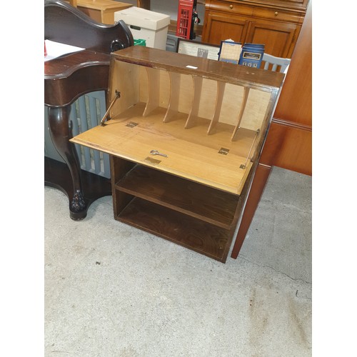 312 - Slime line Bureau Bookcase