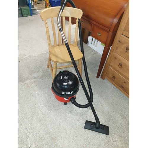 319 - Henry Hoover Working Order