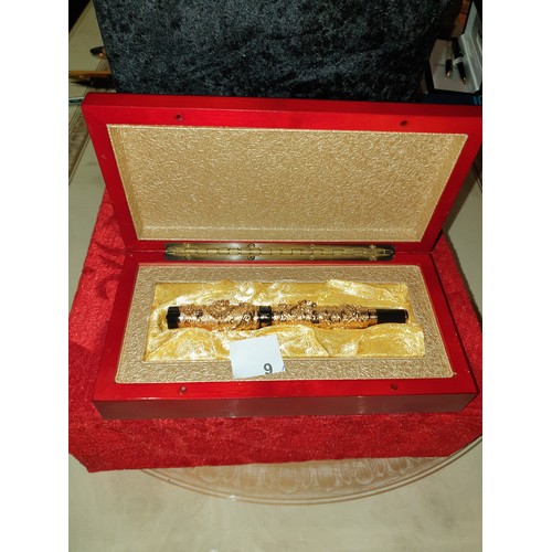 9 - Top Quality 18 Ct Gold Plated Nib Pen In Beautiful Display Box Jin Hao With Raised Dragon Decoration... 