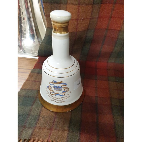 180 - Bells Scotch Whisky Decanter Clebrating The Birth Of Prince Willaim 1982 Full And Sealed