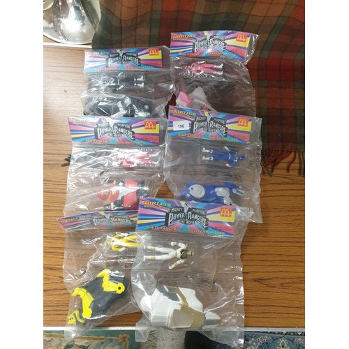 196 - Mighty Morphin Power Rangers Figures With Ninjazord Sealed Never Been Out Of Packs Mint