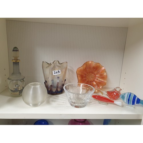 243 - Shelf Of Vintage Galssware To Include Match Striker Drip Glass Vase Carnival Glass Ect