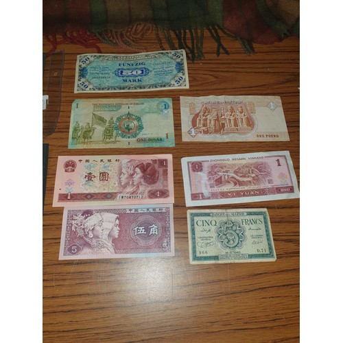 138 - Selection Of Foreign Bank Note American Canadian Egyptian ect