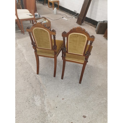 139B - Pair Of Beautiful Victorian Button Back Chairs With Carved Back And Legs