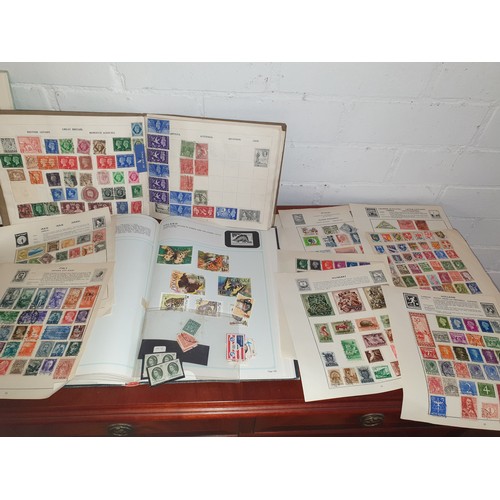 100C - 4 Albums Of Stamps And Loose Leafs Of Stamps