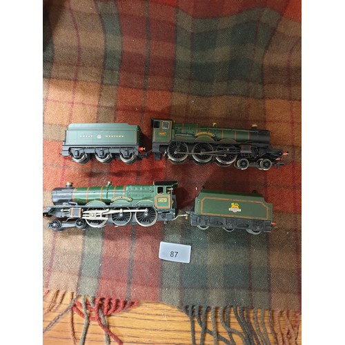 87 - 2 00 Gauge Hornby Locos With Tenders Cardif Castle And Kennelworth Castle