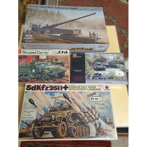 30 - Selection Of Military Tang And Land Long Range Cannon Gun Models ect All Boxed