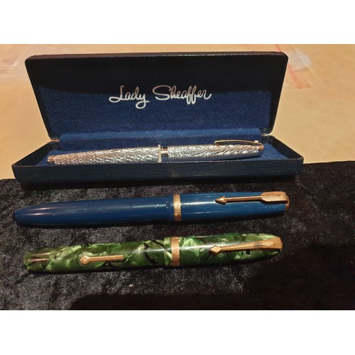 251 - 3 Fountain Pens With 14 CT Gold Nibs Lady Sheaffer Boxed Pen Parker And Conway Stuart