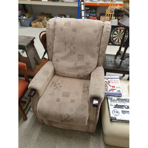 351 - Electric Recliner Chair Working Order