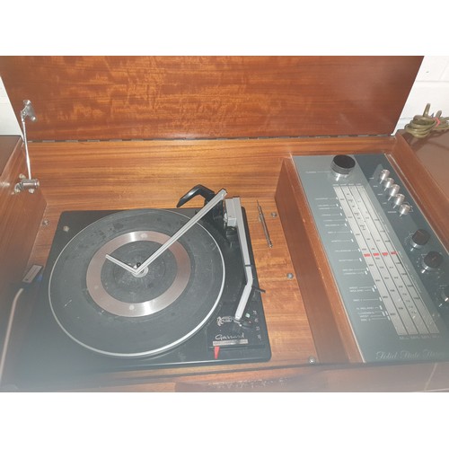 218 - Vintage Retro Radio Gram Consisting Of Garrard Turntable And Solid State Stereo Bush Radio Tuner In ... 