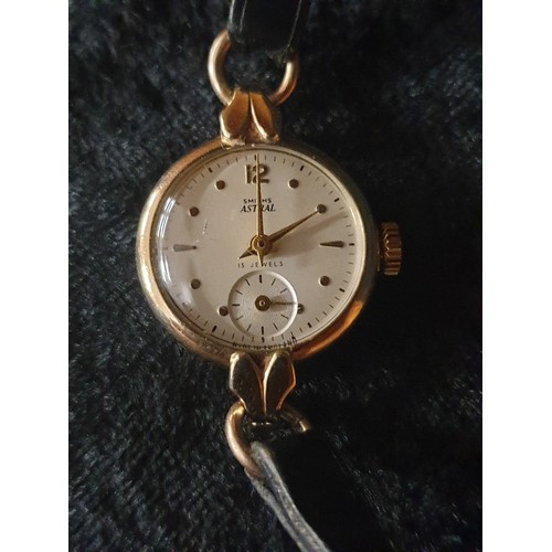 15A - 9ct Gold Smiths Astral Wrist Watch With Leather Strap Working Order