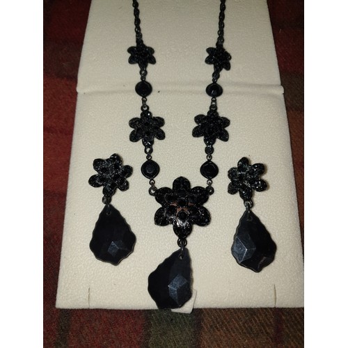 47 - Black Jet Necklace And Earrings Set With Designer Necklace With Large Pendant