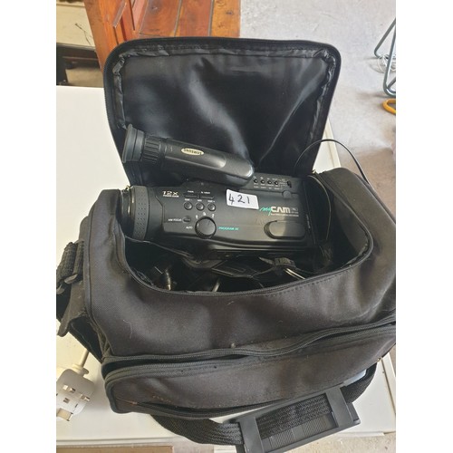 421 - Samsung Camcorder VPU 12 With Accessories And Carry Bag