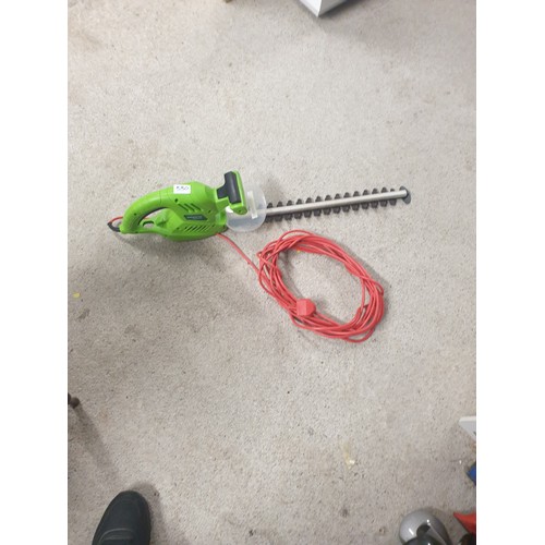 382 - A Garden Line Hedge Trimmer