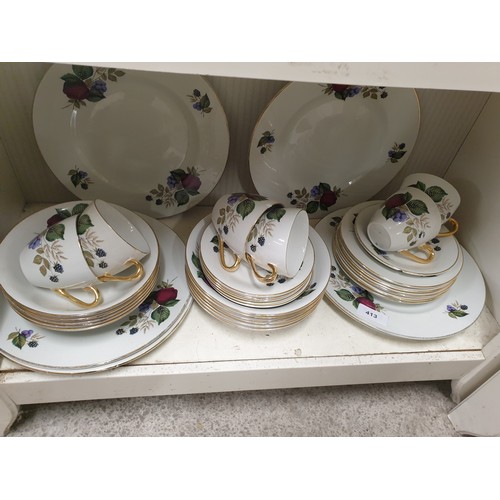 413 - A Alfred Meakin Glo White Dinner/ Tea Service In Fruit Pattern