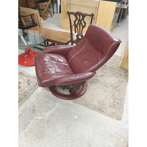 251 - An Ekorness Stressless Recliner Chair In Oxblood Leather