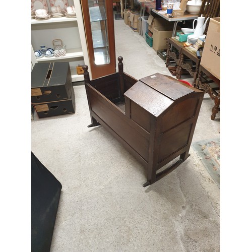 317 - A Late Victorian/Early 1900s Babys Wooden Cradle